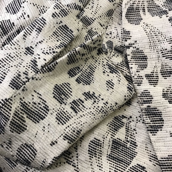 Lafayette 148 Floral Print 2 Button Blazer Jacket - Picture 4 of 9